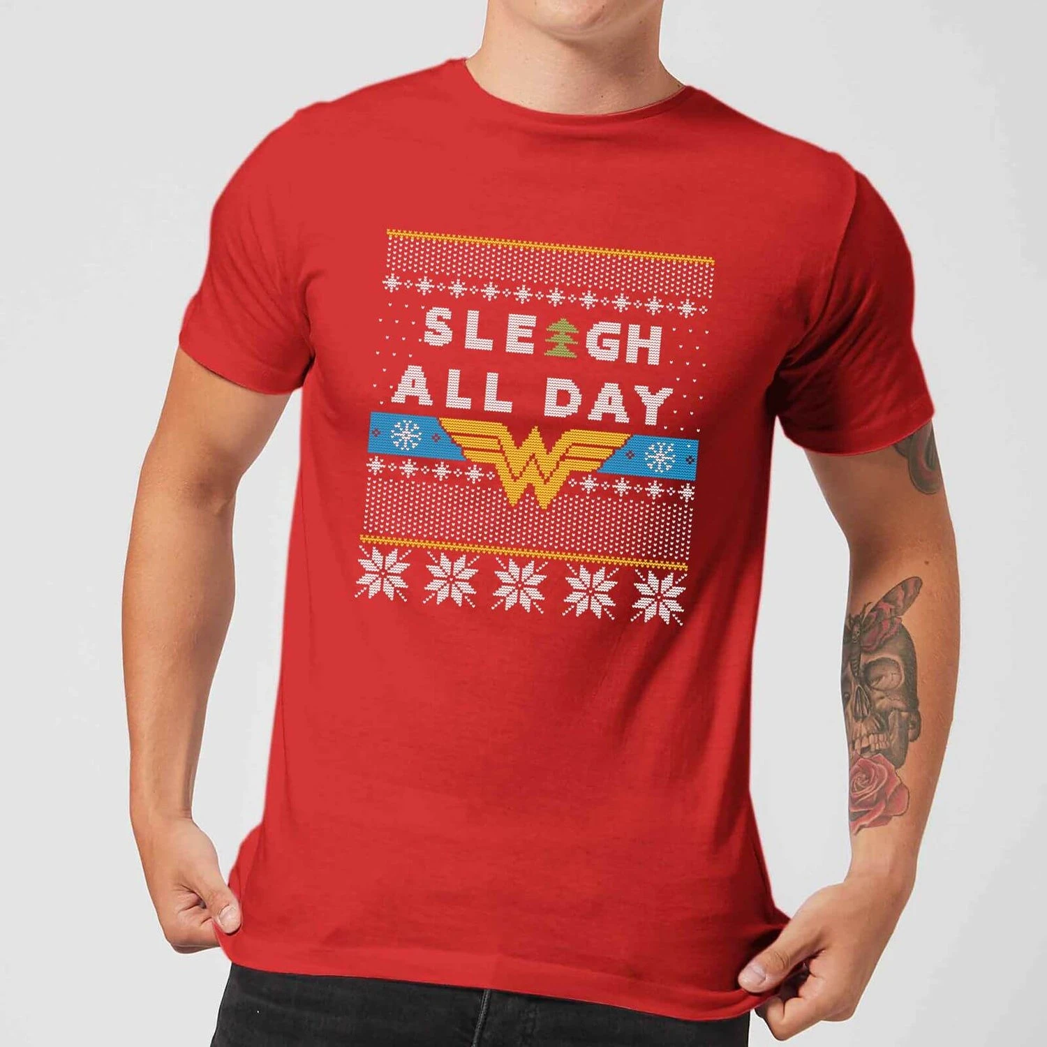 DC COMICS Wonder Woman 'Sleigh All Day Men's Christmas T-Shirt - Red 3 DC COMICS Wonder Woman 'Sleigh All Day Men's Christmas T-Shirt - Red